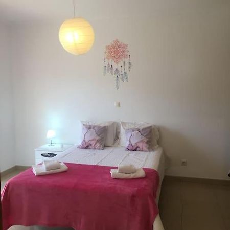 3 Bedroom Apartment With Pool In Lagos Extérieur photo