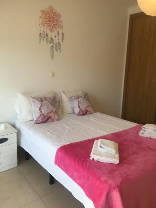 3 Bedroom Apartment With Pool In Lagos Extérieur photo