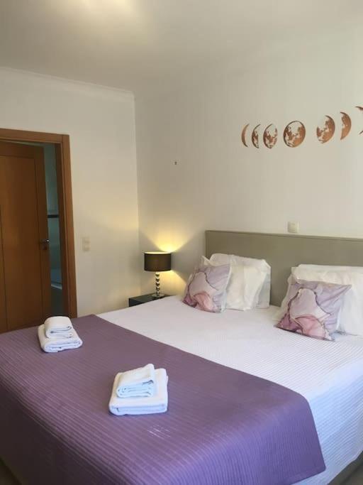 3 Bedroom Apartment With Pool In Lagos Extérieur photo