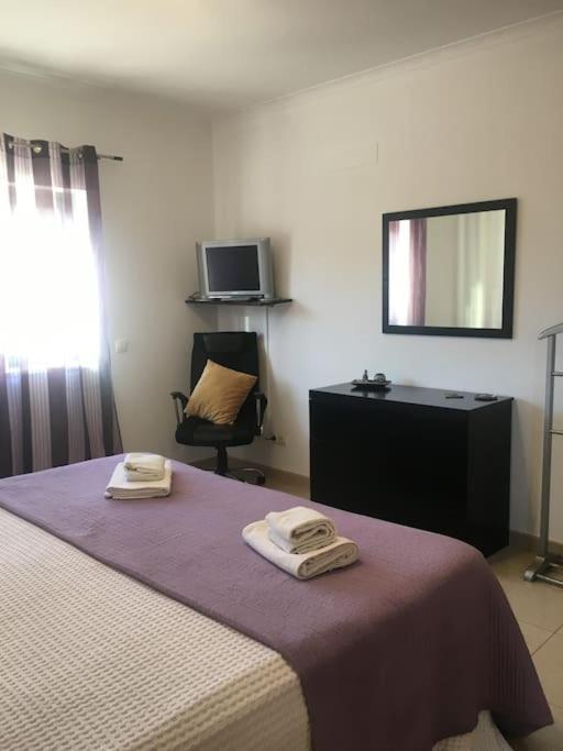 3 Bedroom Apartment With Pool In Lagos Extérieur photo