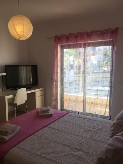 3 Bedroom Apartment With Pool In Lagos Extérieur photo